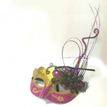 Карнавальная маска Фиолетовая с золотом